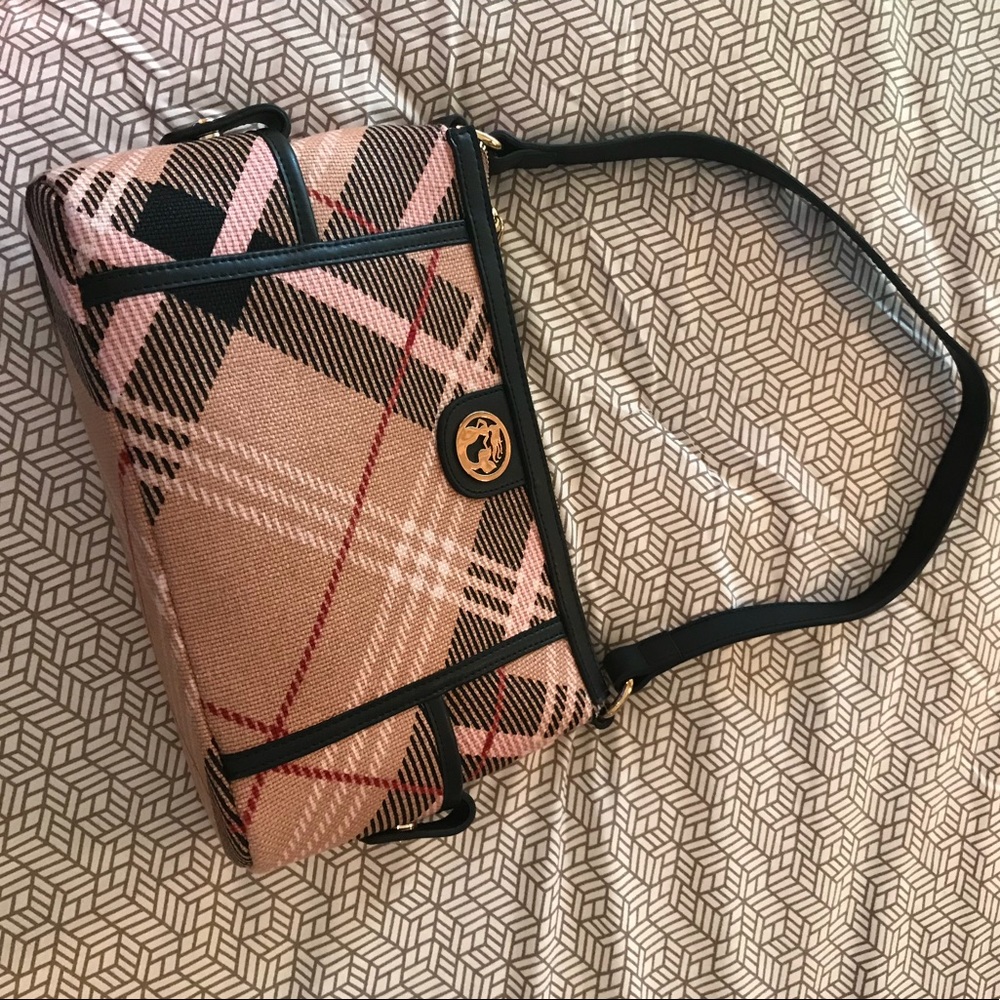 Prestige plaid purse